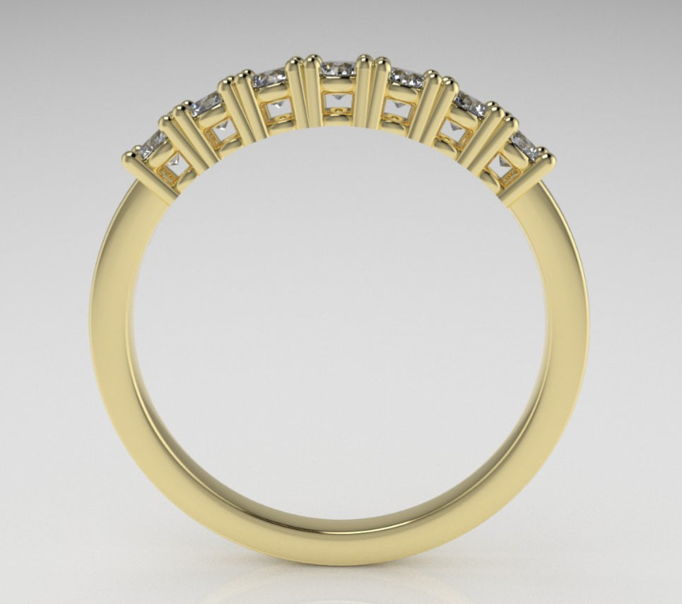 14k yellow gold Ring with 7 Diamond 2.5mm VS1 each, "stt prongs" stone round