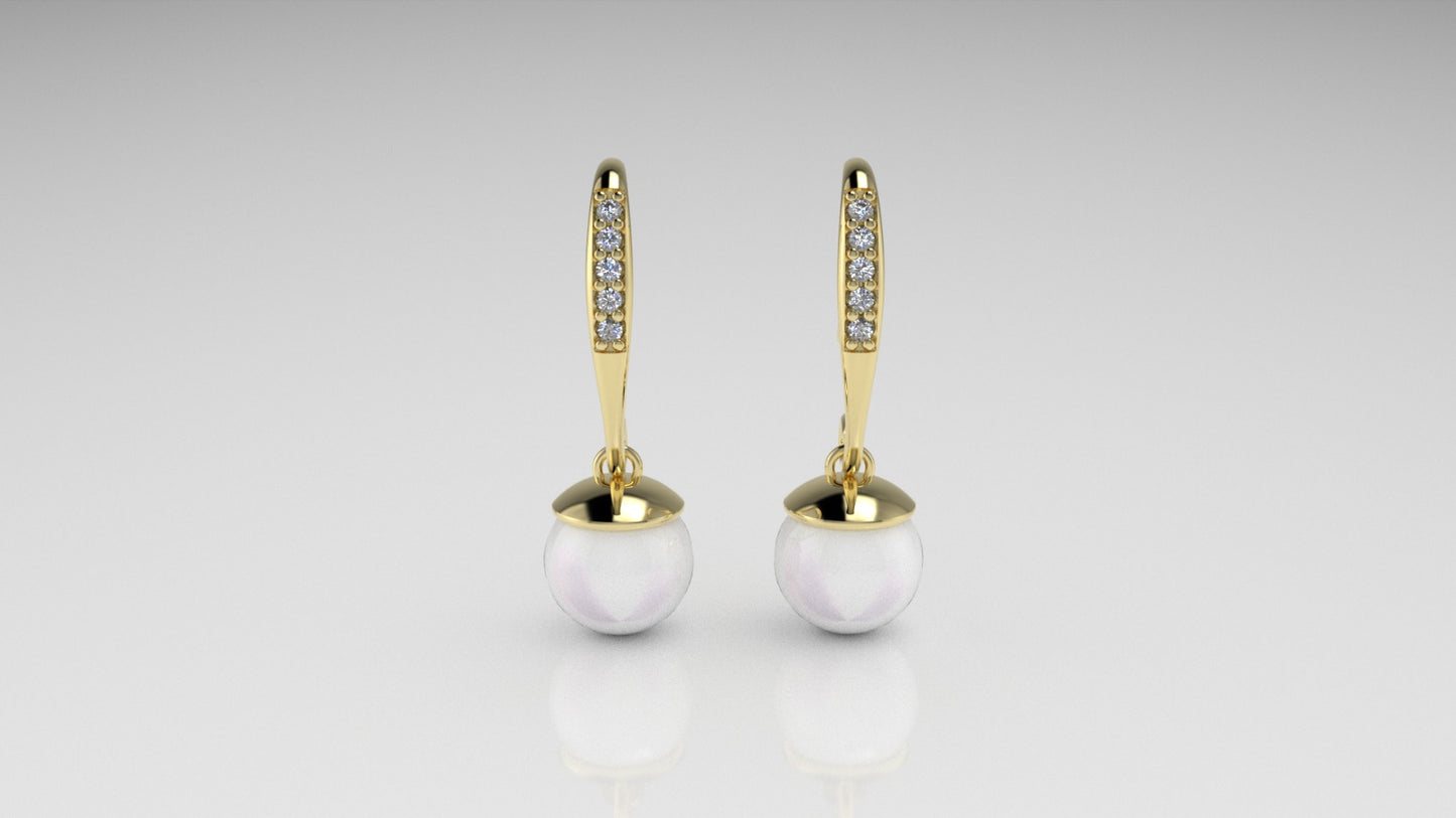 14k Earrings with 10 DIAMOND VS1 and 2 PEARL, stt Prongs