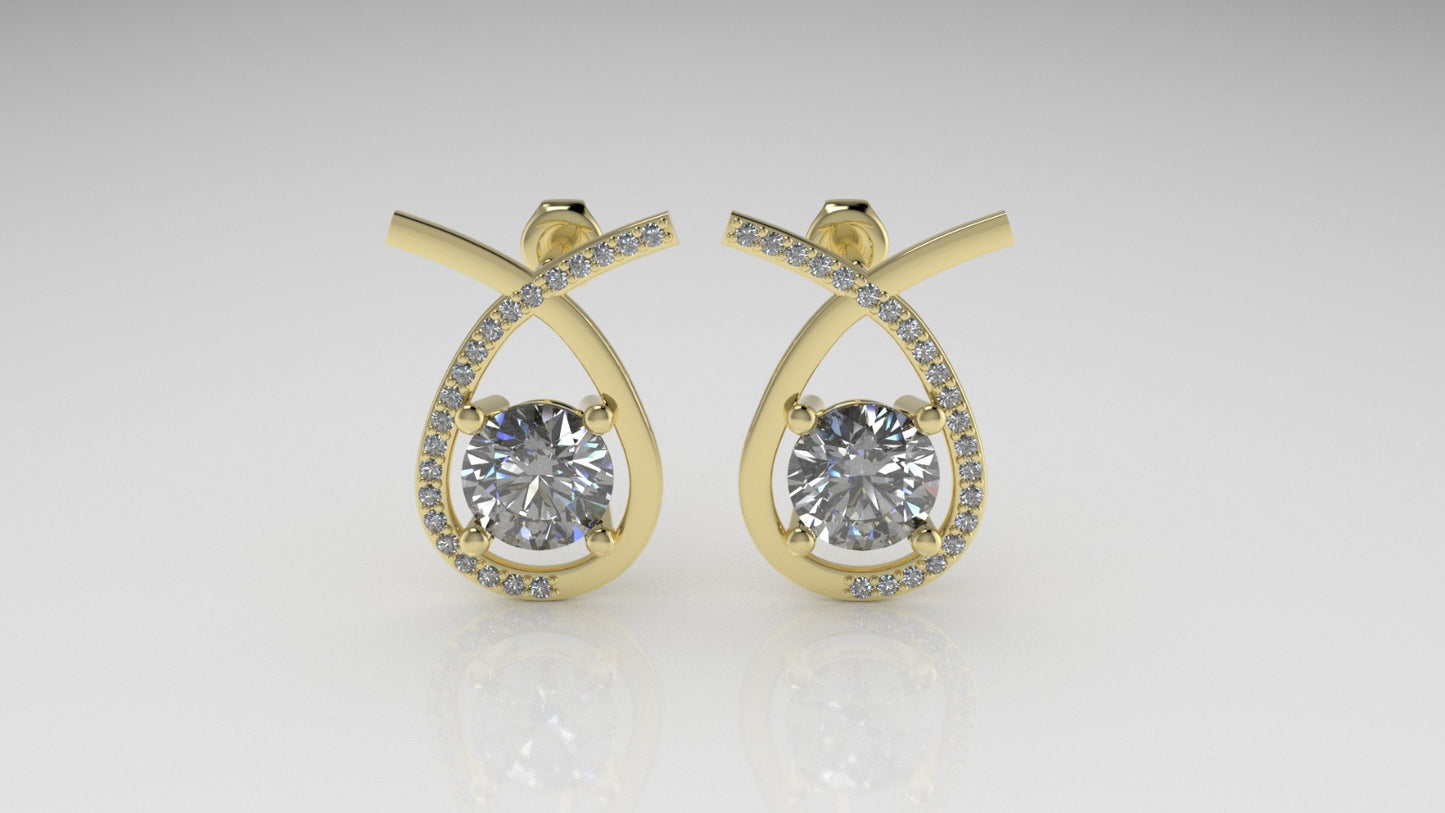 Gold Earrings with 44 DIAMOND VS1, stt Prongs