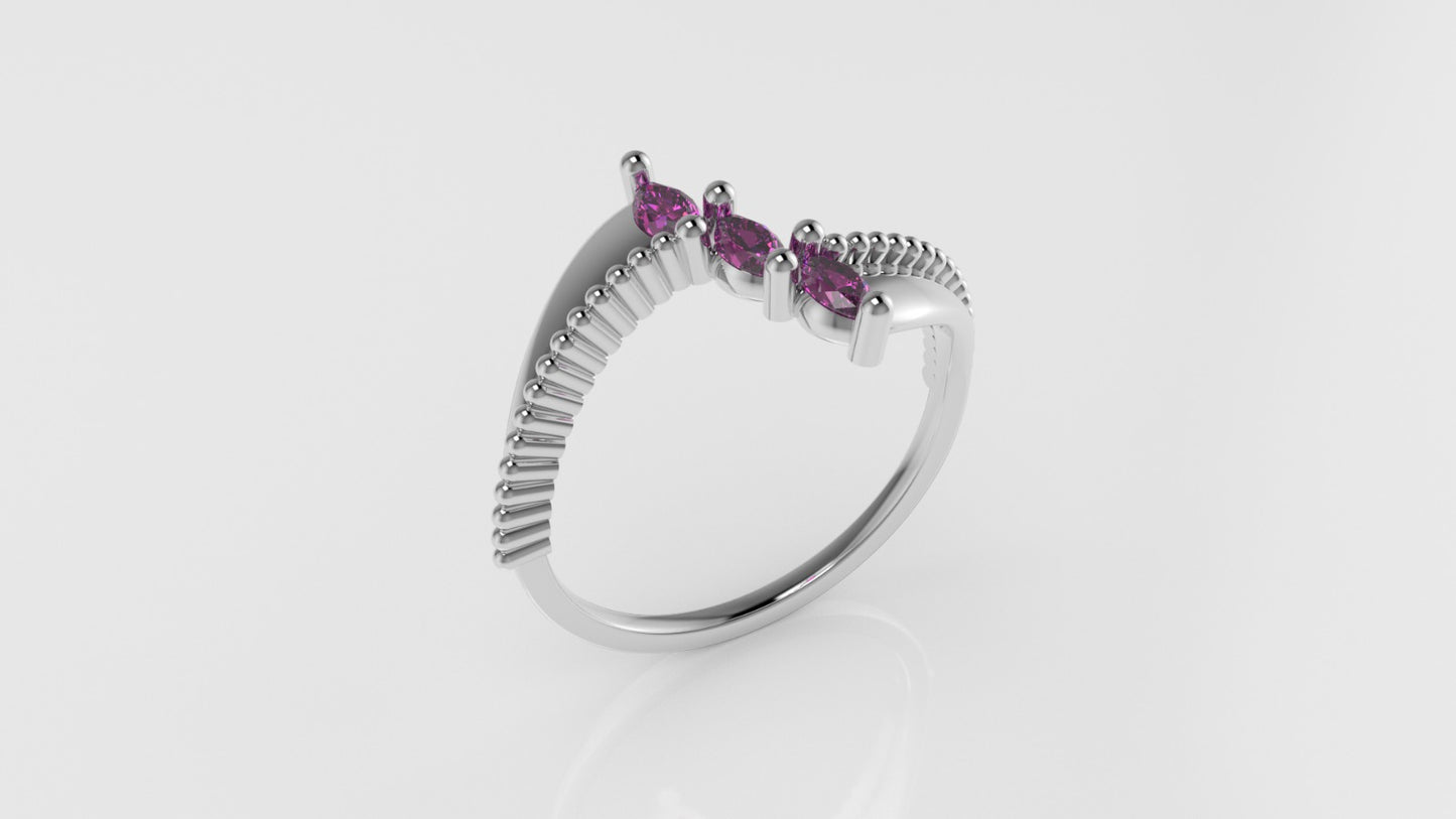 14K Ring with 3 MARQUISE TOURMALINE, FILIGREE, Stt: Prong
