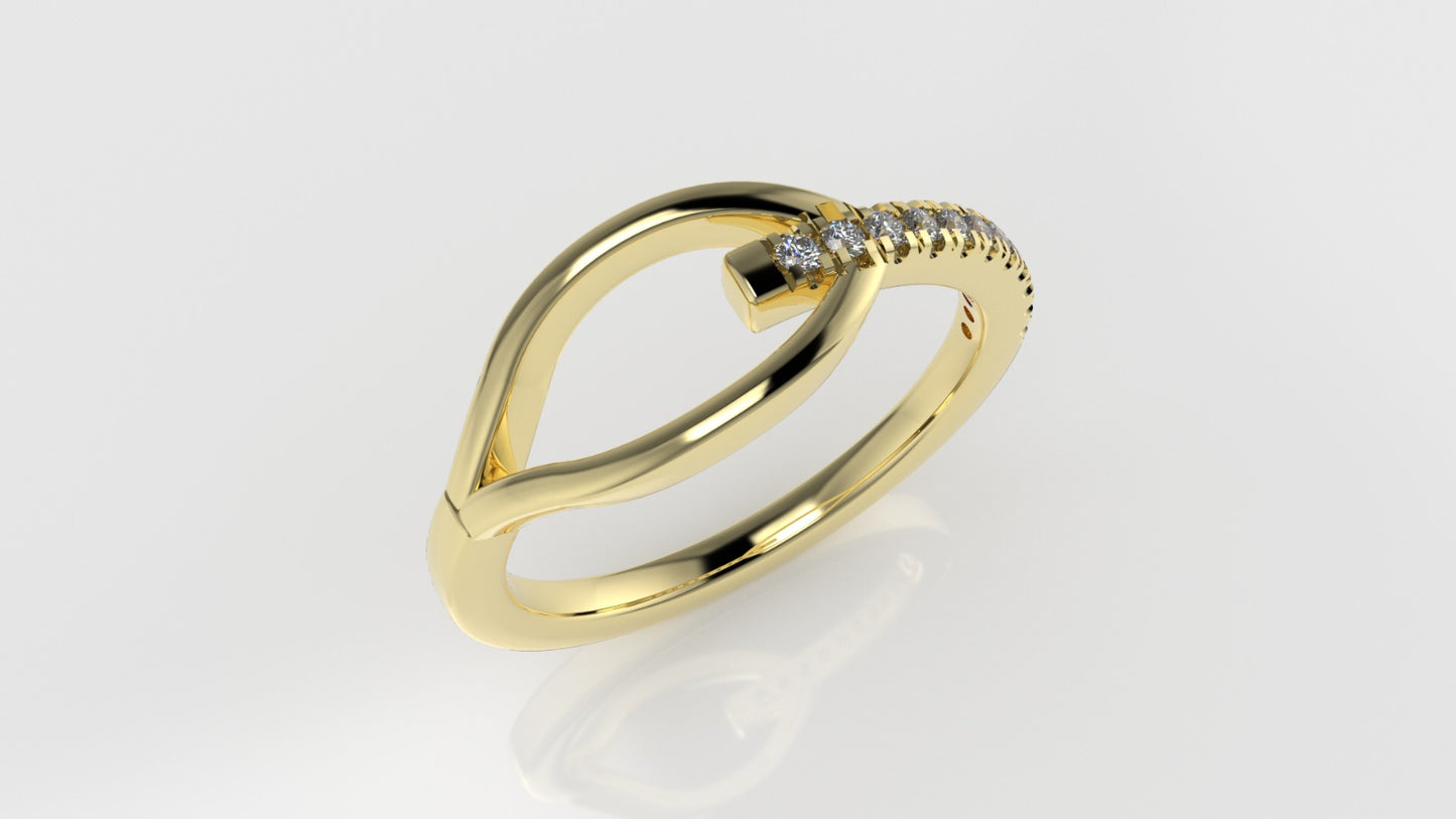 14K Gold Ring with 11 DIAMONDS VS1, "Cut Split"