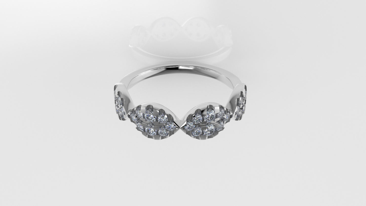 14K Ring with 32 DIAMONDS VS1, Cut Split