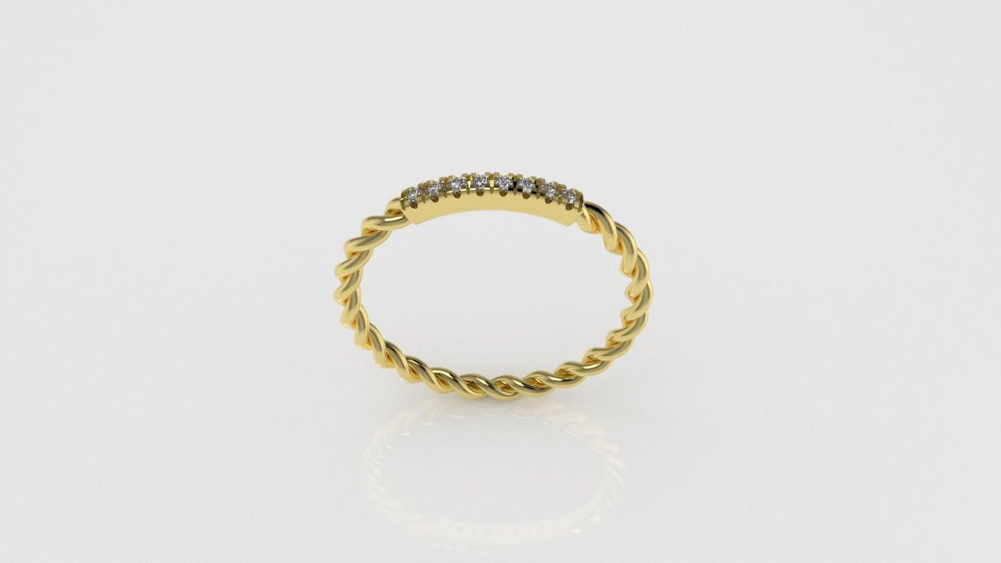 14K Gold Ring with 8 Diamonds, STT: Cut Split, Rope