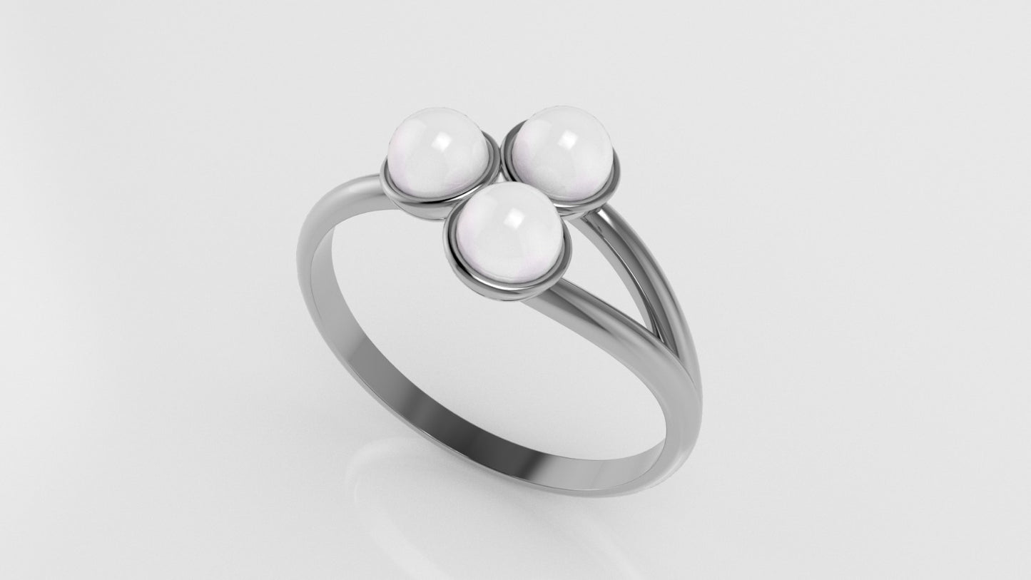 14K Gold Ring with Pearl