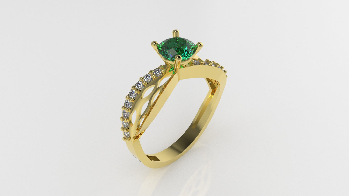 14K Solitaire Ring with 17 Stones, Stt: Prong