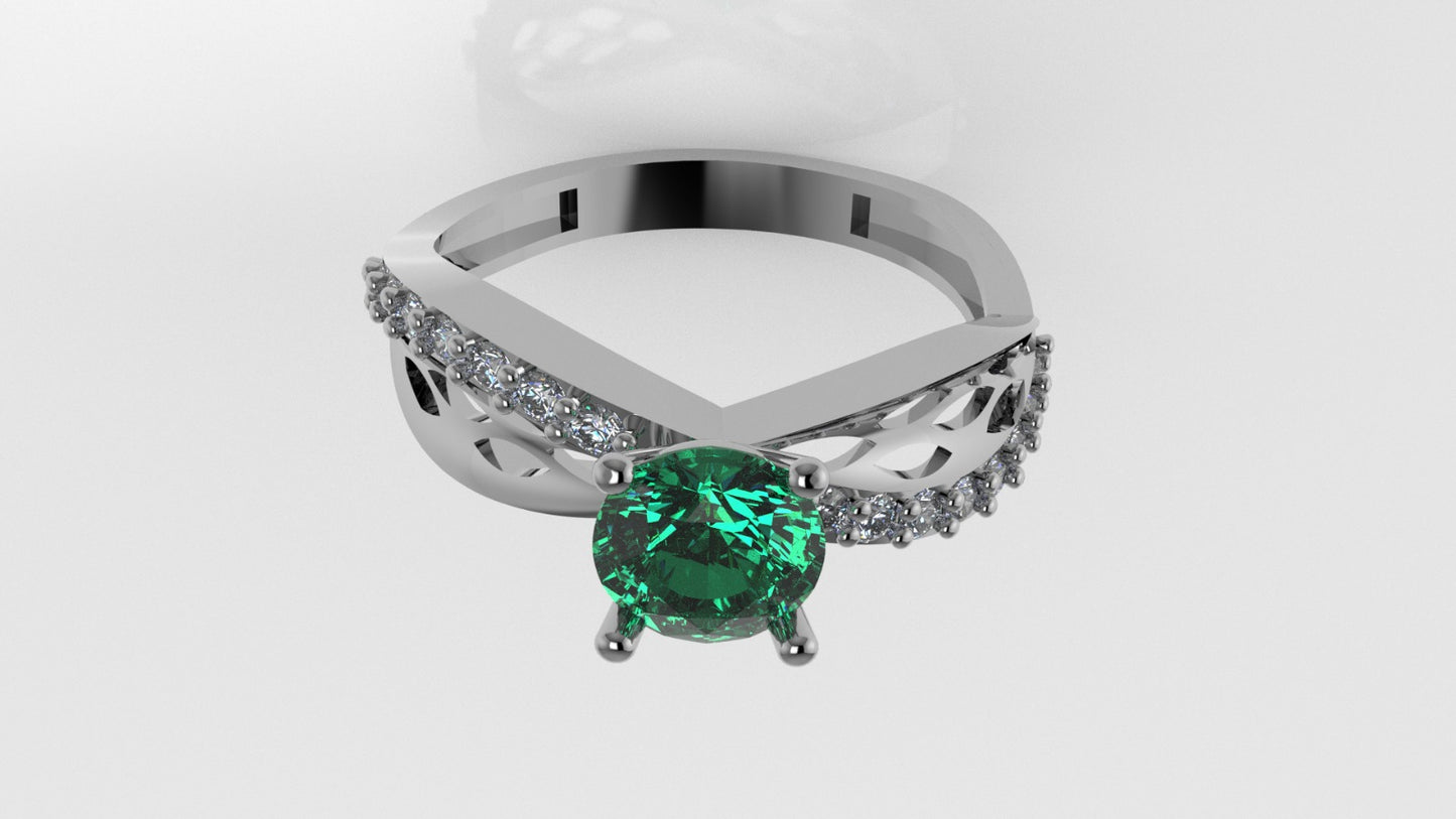14K Solitaire Ring with 17 Stones, Stt: Prong