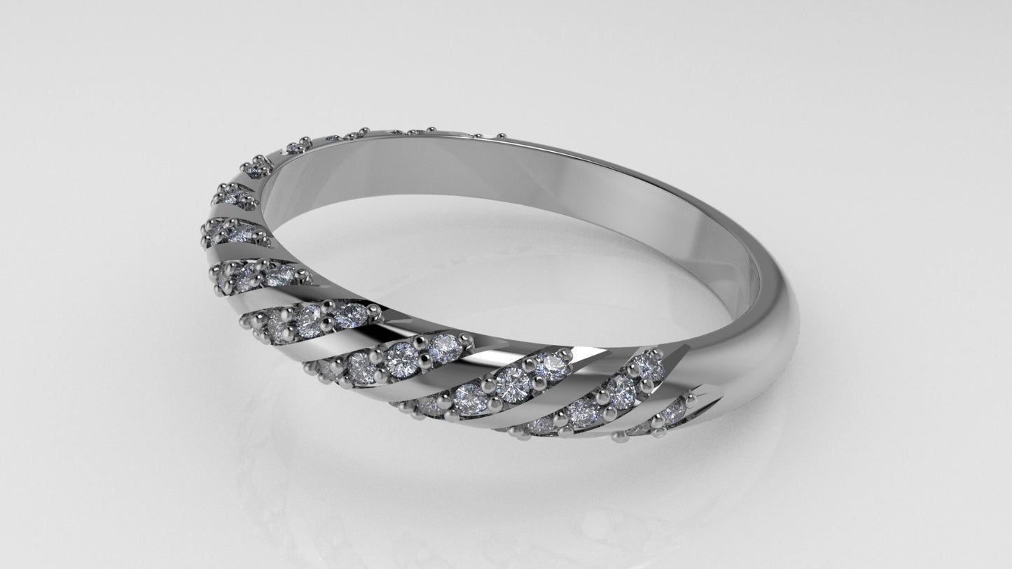 14K Gold Ring with 61 Diamonds, Stt: Prong, Cut Chanel