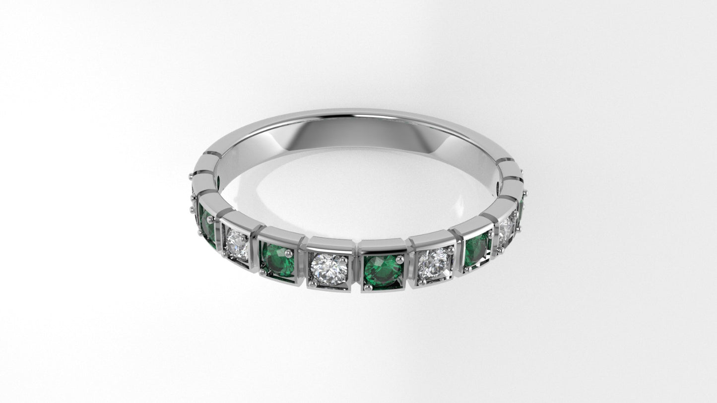 14K Square Filigree Ring with 6 Esmeralds and 6 Diamonds, STT: 2-Prong