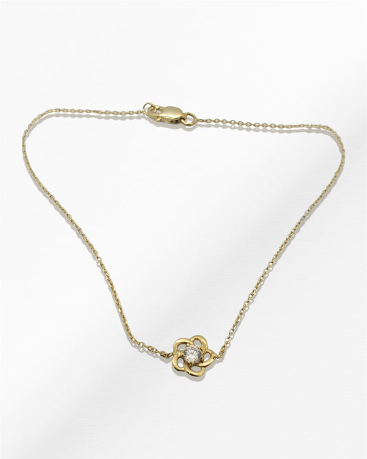 14K Flower Bracelet with Diamond 0.10ct. t.w.