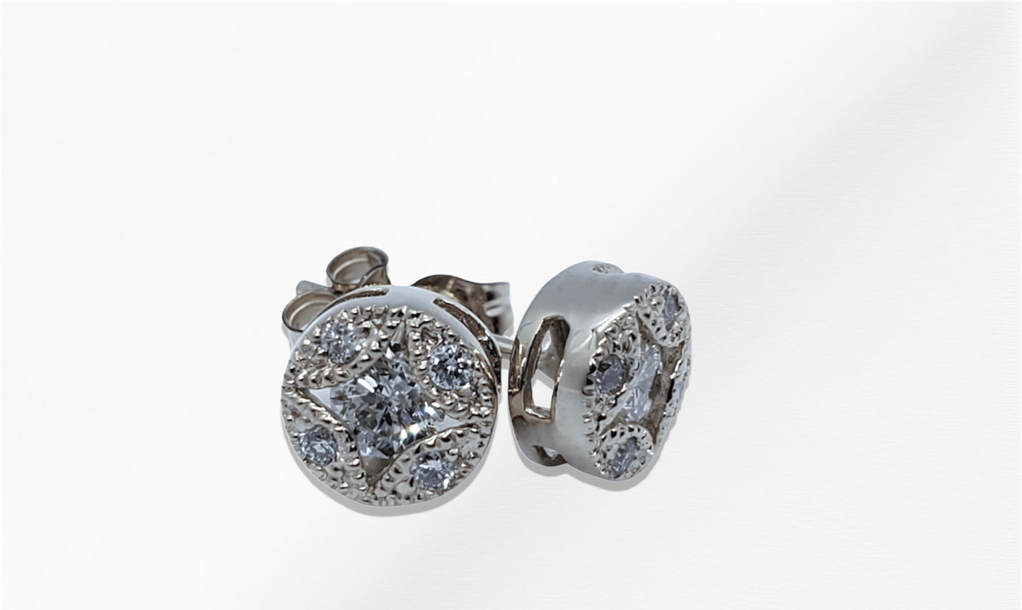 14K 0.60ct. tw. Stud Diamond Earrings