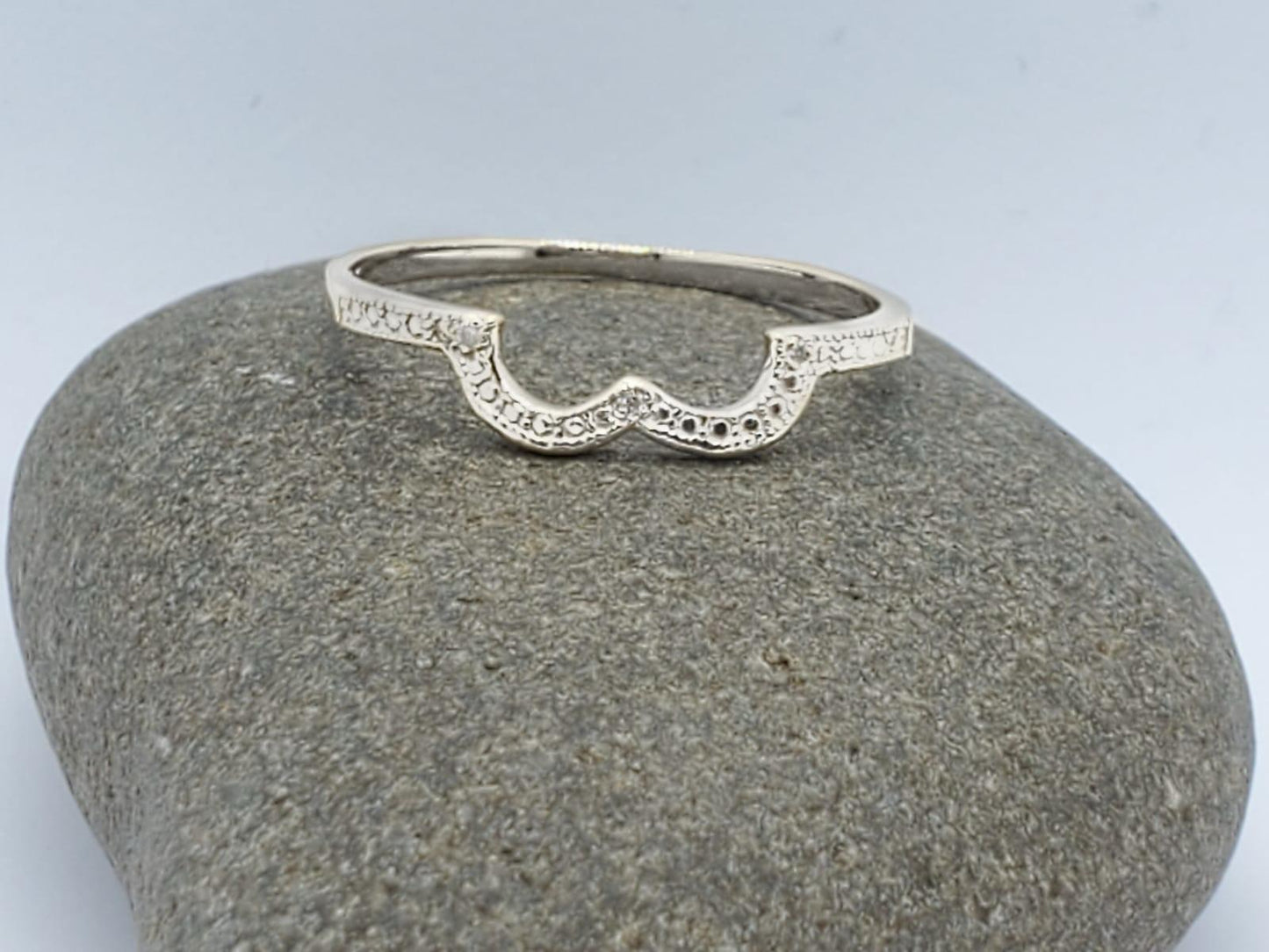 14K HALF HEART RING WITH 3 Diamond