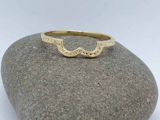 14K HALF HEART RING WITH 3 DIAMOND