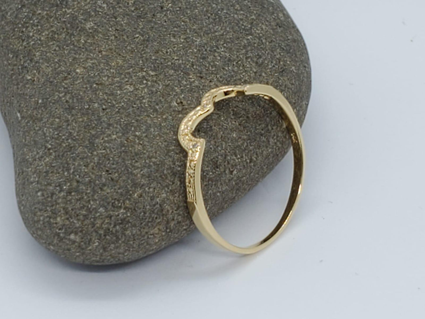 14K HALF HEART RING WITH 3 Diamond