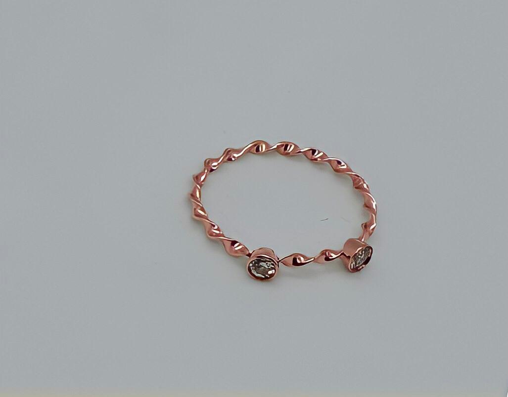 14k Ring with 2 DIAMONDS, Twisted style