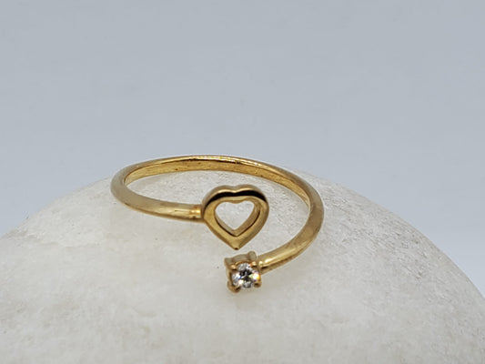 14K Yellow Gold Ring with DIAMONDS, band style, is a beautiful model ideal for any occasion