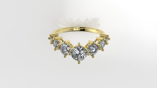 14K Gold Ring with 7 DIAMONDS VS1, stt prong, "stone of different sizes"