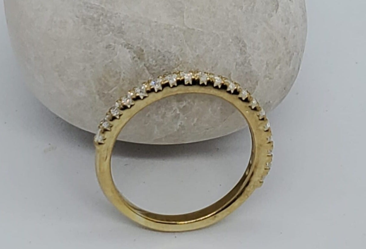 14K .30ct t.w. Diamond Band Ring