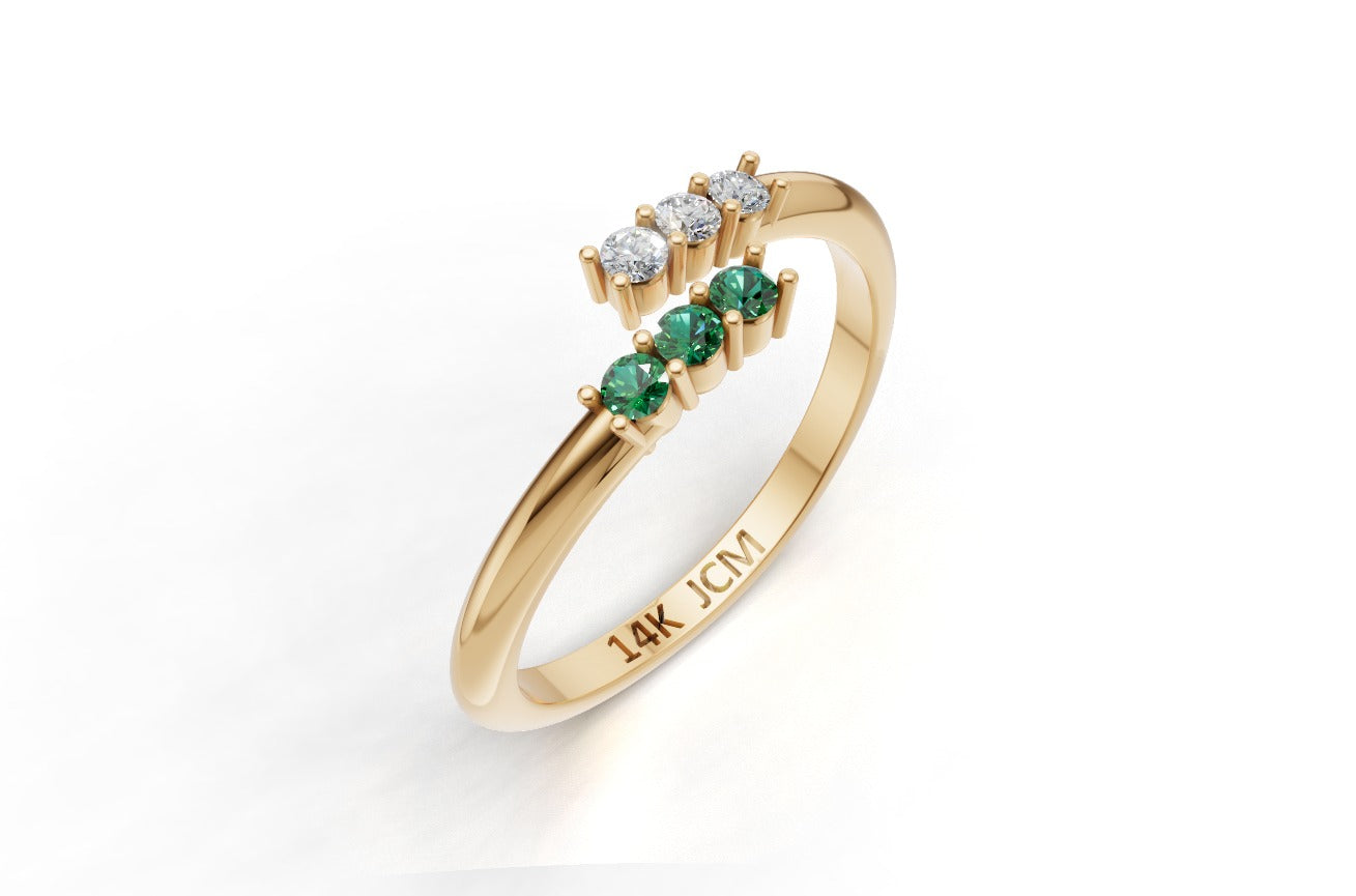 14K Gold Ring with 3 Emeralds and 3 Diamonds, STT: Prong